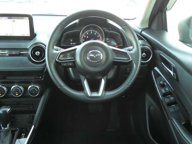 Mazda DEMIO 2017-09 18407-12