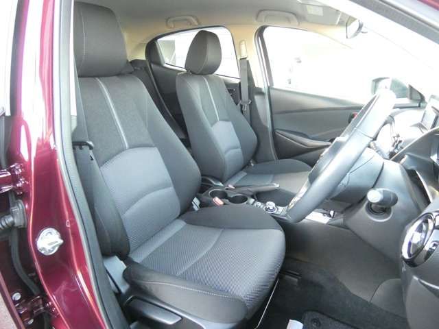 Mazda DEMIO 2017-09 18407-5