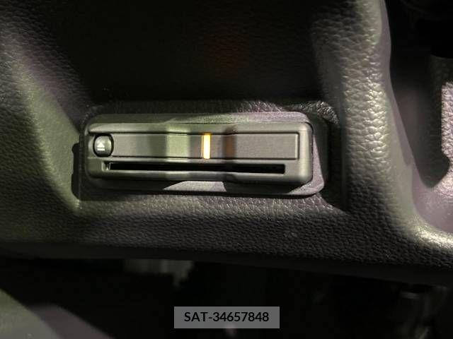 Honda VEZEL 2021-11 381084-8