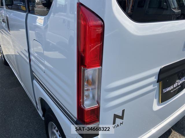 Honda N-VAN 2023-07 203822-6