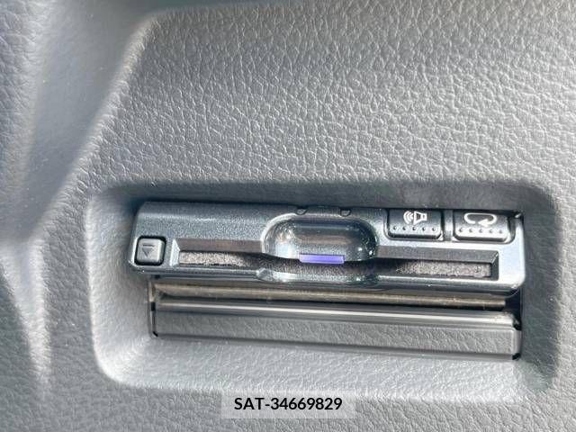 Suzuki SPACIA 2013-10 312145-3