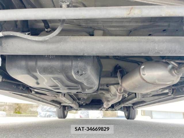 Suzuki SPACIA 2013-10 312145-18
