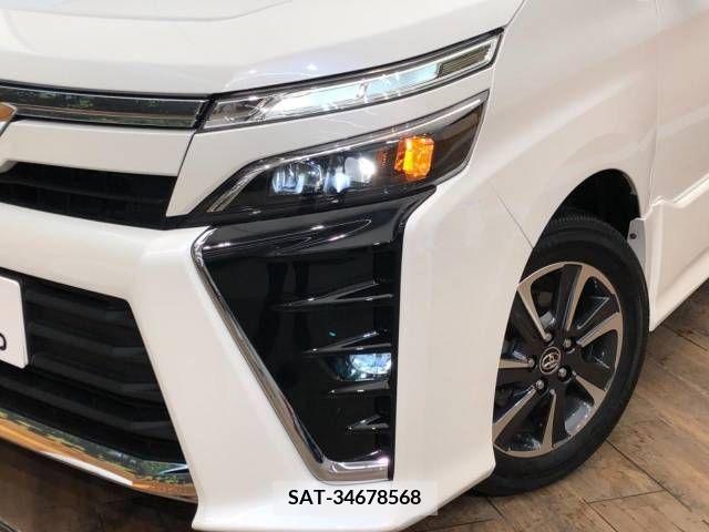 Toyota VOXY 2018-06 217280-13