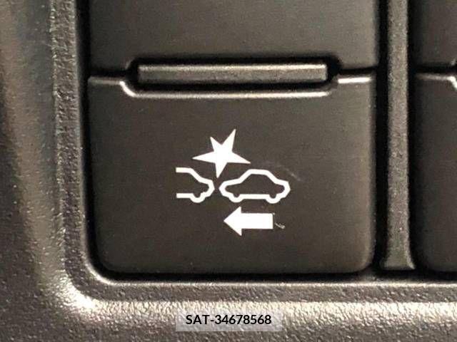 Toyota VOXY 2018-06 217280-6