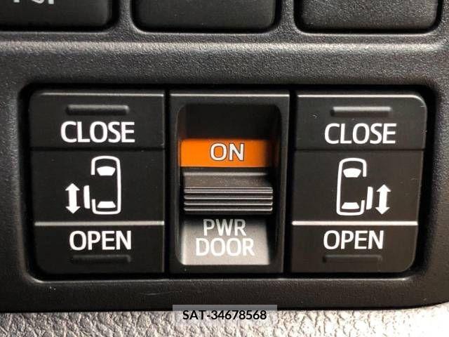 Toyota VOXY 2018-06 217280-5