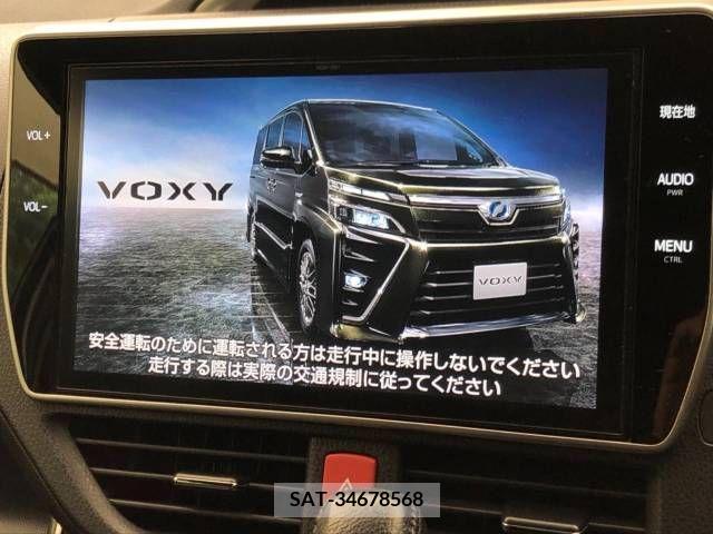 Toyota VOXY 2018-06 217280-2