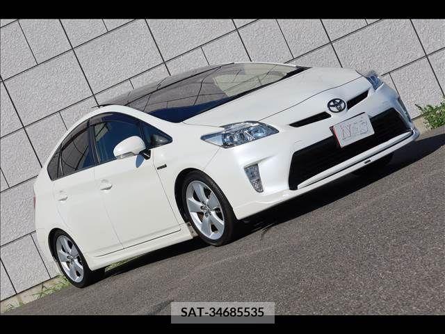 Toyota PRIUS 2014-07 387039-5