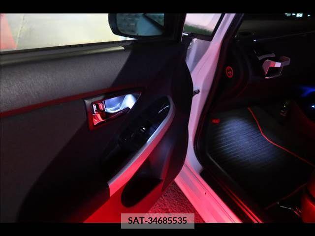 Toyota PRIUS 2014-07 387039-15