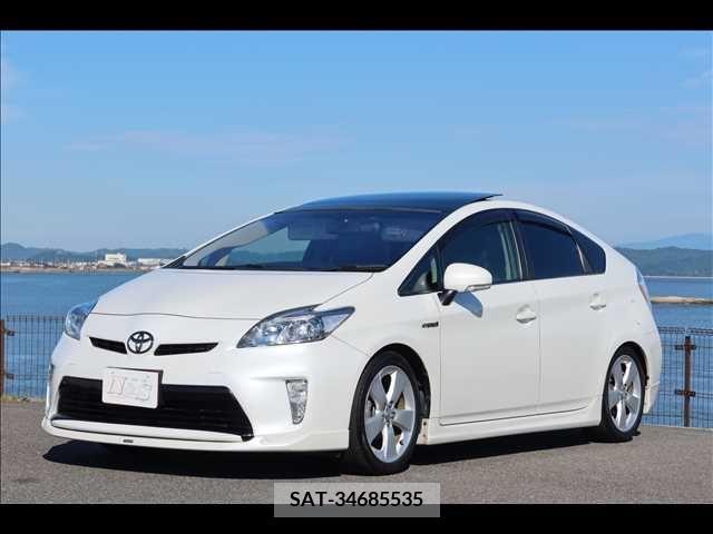 Toyota PRIUS 2014-07 387039-0
