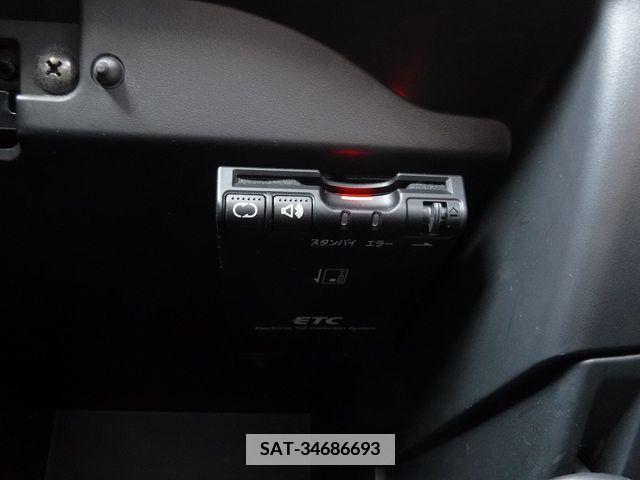 Nissan NOTE 2016-12 347558-14
