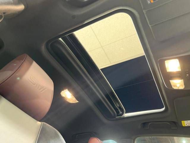 Subaru WRX S4 2019-03 14537-5