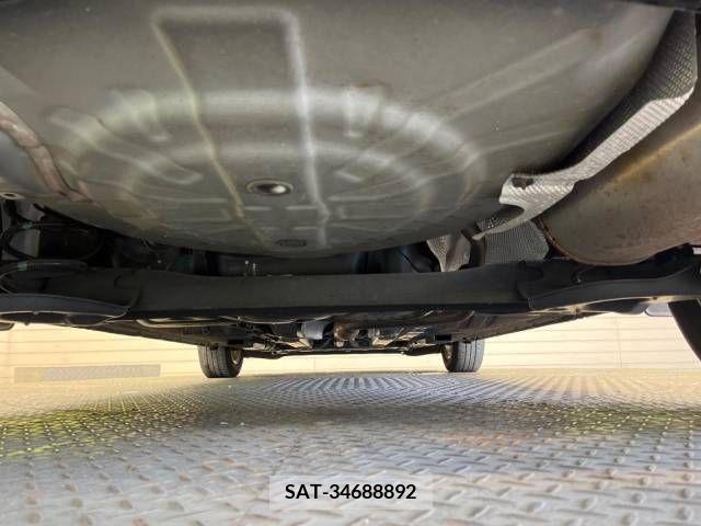 Nissan NOTE 2019-06 305476-19