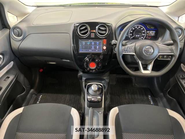 Nissan NOTE 2019-06 305476-1