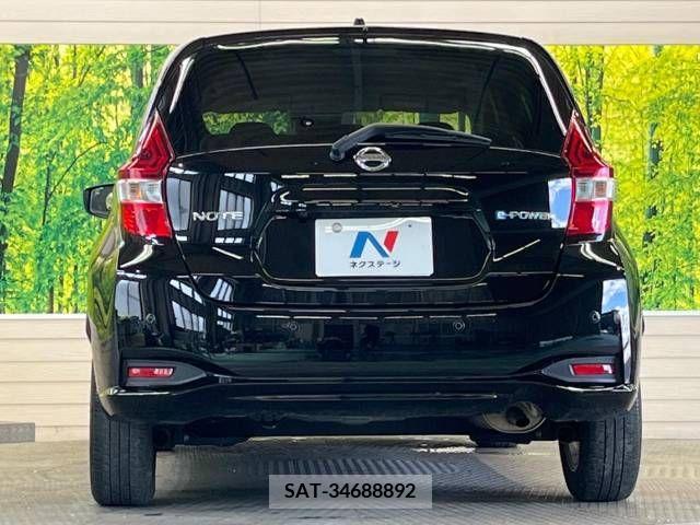 Nissan NOTE 2019-06 305476-15