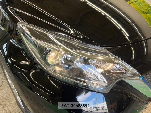 Nissan NOTE 2019-06 305476-11