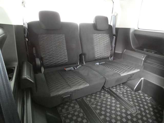 Mitsubishi DELICA D5 2019-05 27061-7