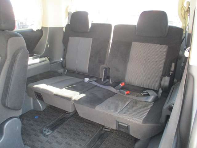Mitsubishi DELICA D5 2009-02 16366-11
