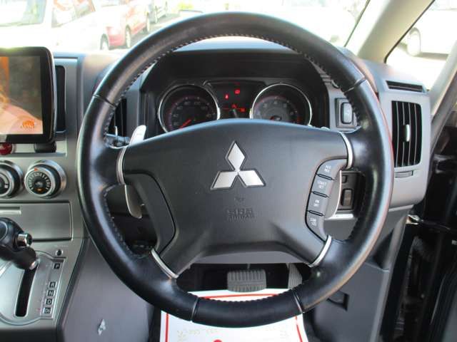 Mitsubishi DELICA D5 2009-02 16366-16