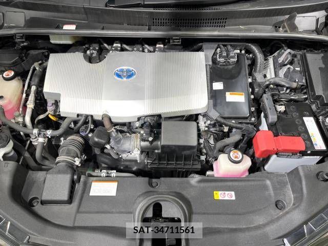 Toyota PRIUS 2019-04 283093-18