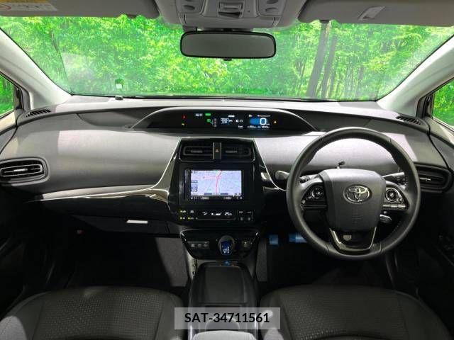 Toyota PRIUS 2019-04 283093-1