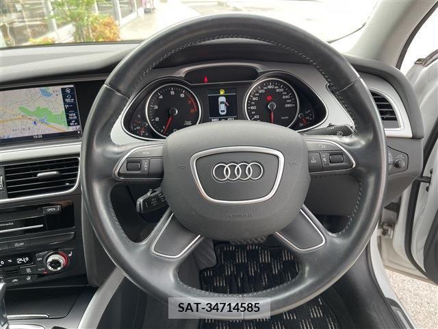 Audi A4 2015-06 317801-11