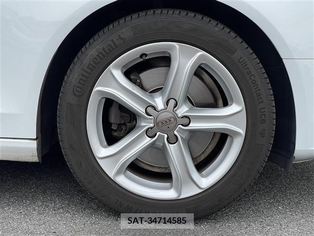 Audi A4 2015-06 317801-17