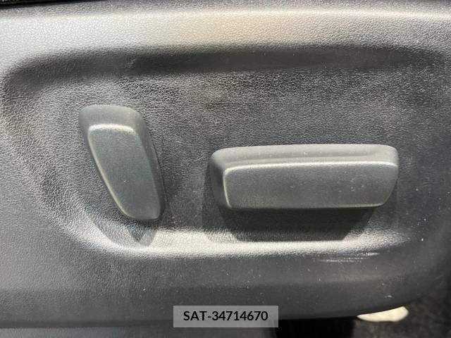 Toyota VELLFIRE 2015-07 216996-8