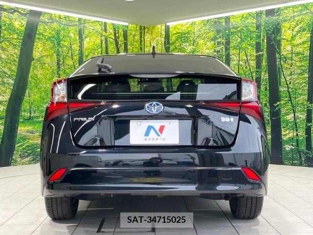 Toyota PRIUS 2019-07 326507-15