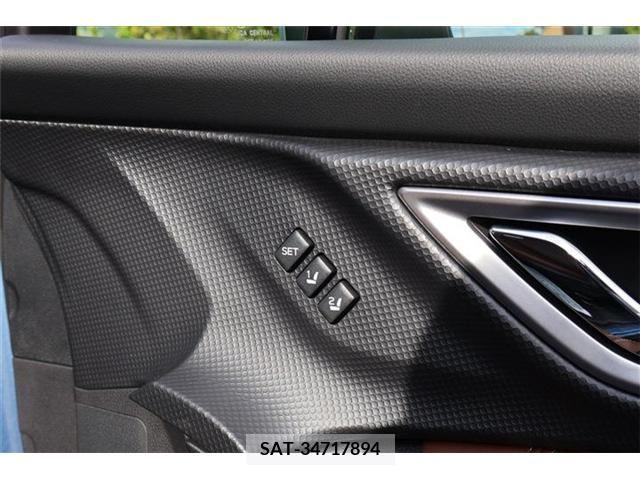 Subaru FORESTER 2019-12 347705-25
