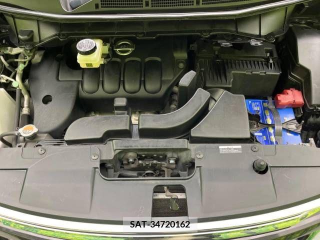 Nissan ELGRAND 2015-05 214116-19