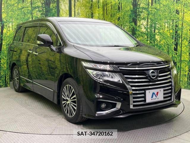 Nissan ELGRAND 2015-05 214116-17