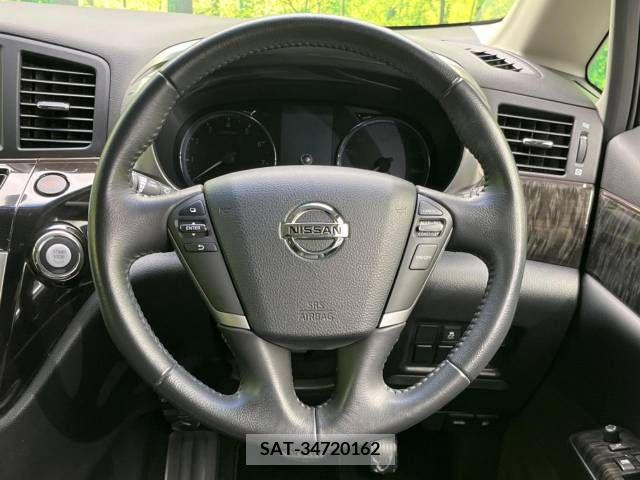 Nissan ELGRAND 2015-05 214116-12