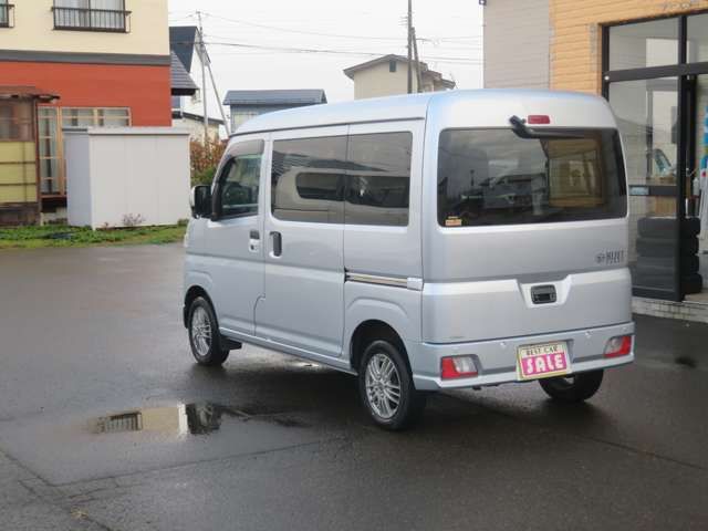 Daihatsu HIJET CARGO 2022-03 194251-5
