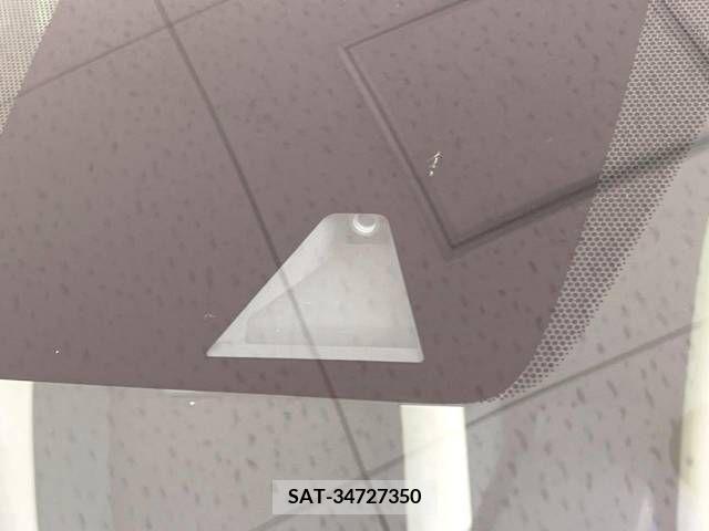 Nissan NOTE 2018-04 305434-2