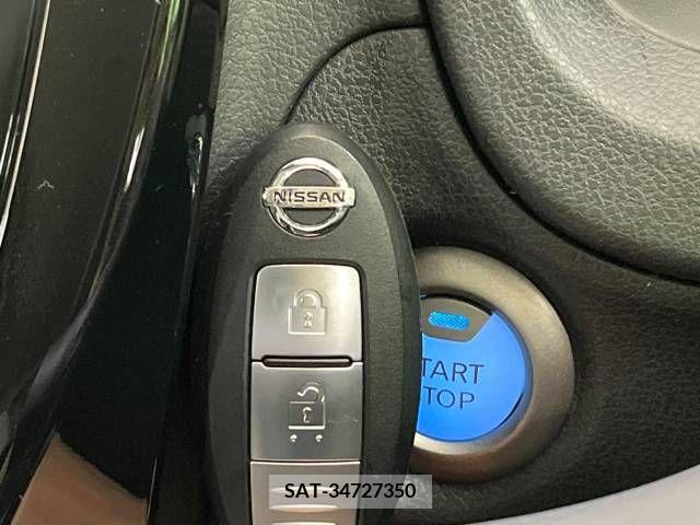 Nissan NOTE 2018-04 305434-7