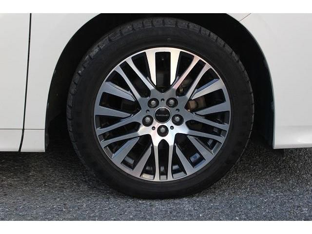 Toyota ALPHARD 2017-02 196348-9