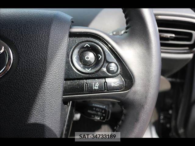 Toyota PRIUS 2021-06 352030-26