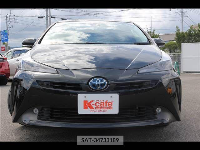 Toyota PRIUS 2021-06 352030-1