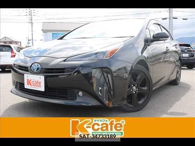 Toyota PRIUS 2021-06 352030-0