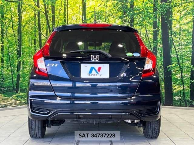 Honda FIT 2018-03 303812-15