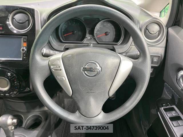 Nissan NOTE 2015-04 210858-11