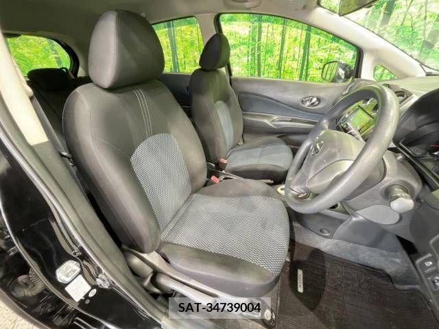 Nissan NOTE 2015-04 210858-8