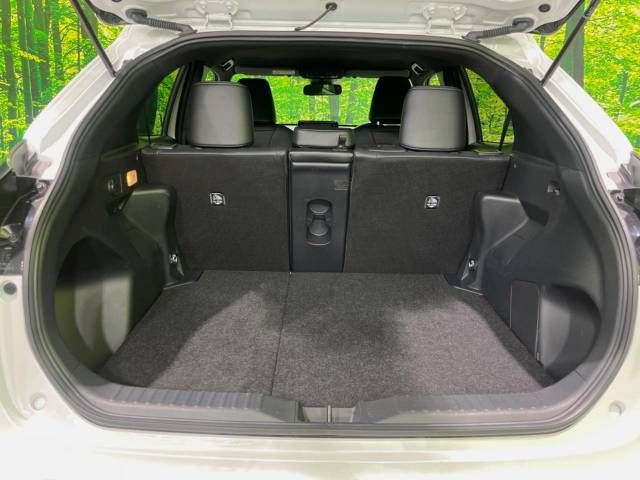 Toyota YARIS CROSS 2023-01 15590-12