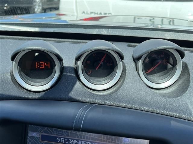 Nissan FAIRLADY Z 2013-06 13743-14