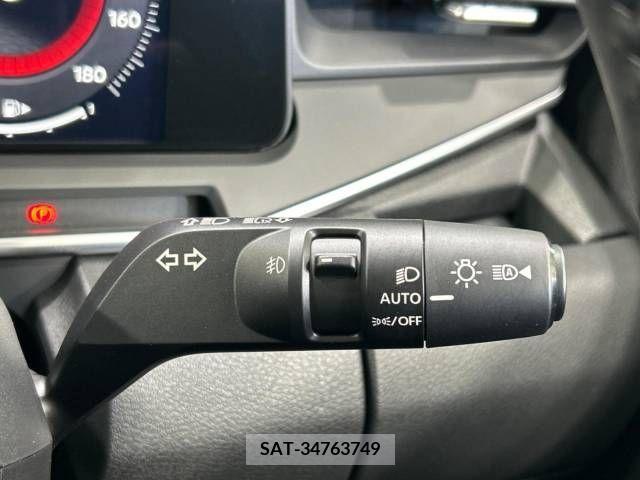 Nissan AURA 2023-06 221345-4