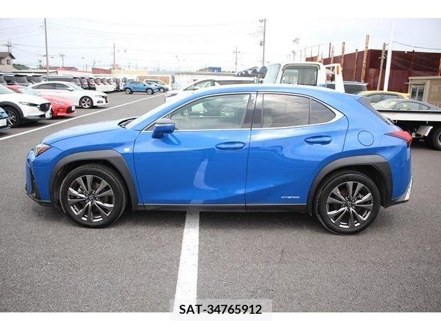 Lexus UX 2018-11 388426-8