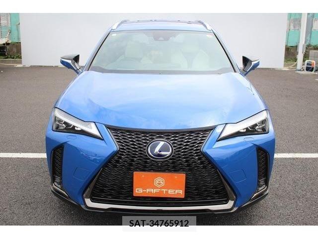 Lexus UX 2018-11 388426-7