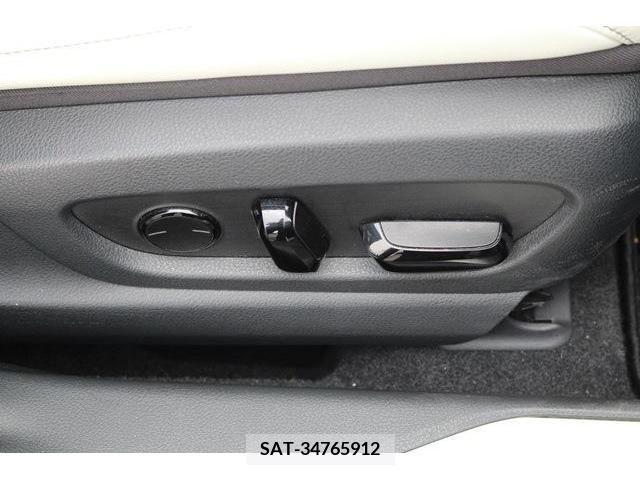 Lexus UX 2018-11 388426-5