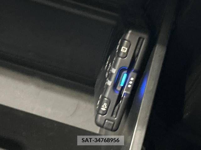 Suzuki SPACIA 2018-11 285585-6