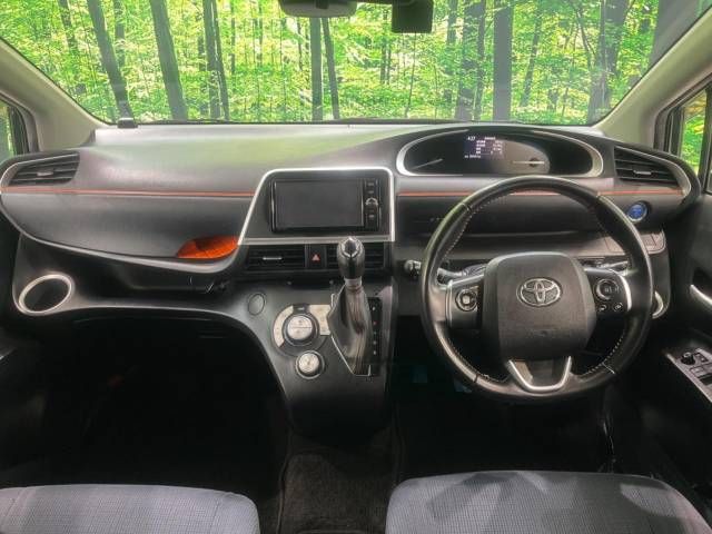 Toyota SIENTA 2016-09 26917-1